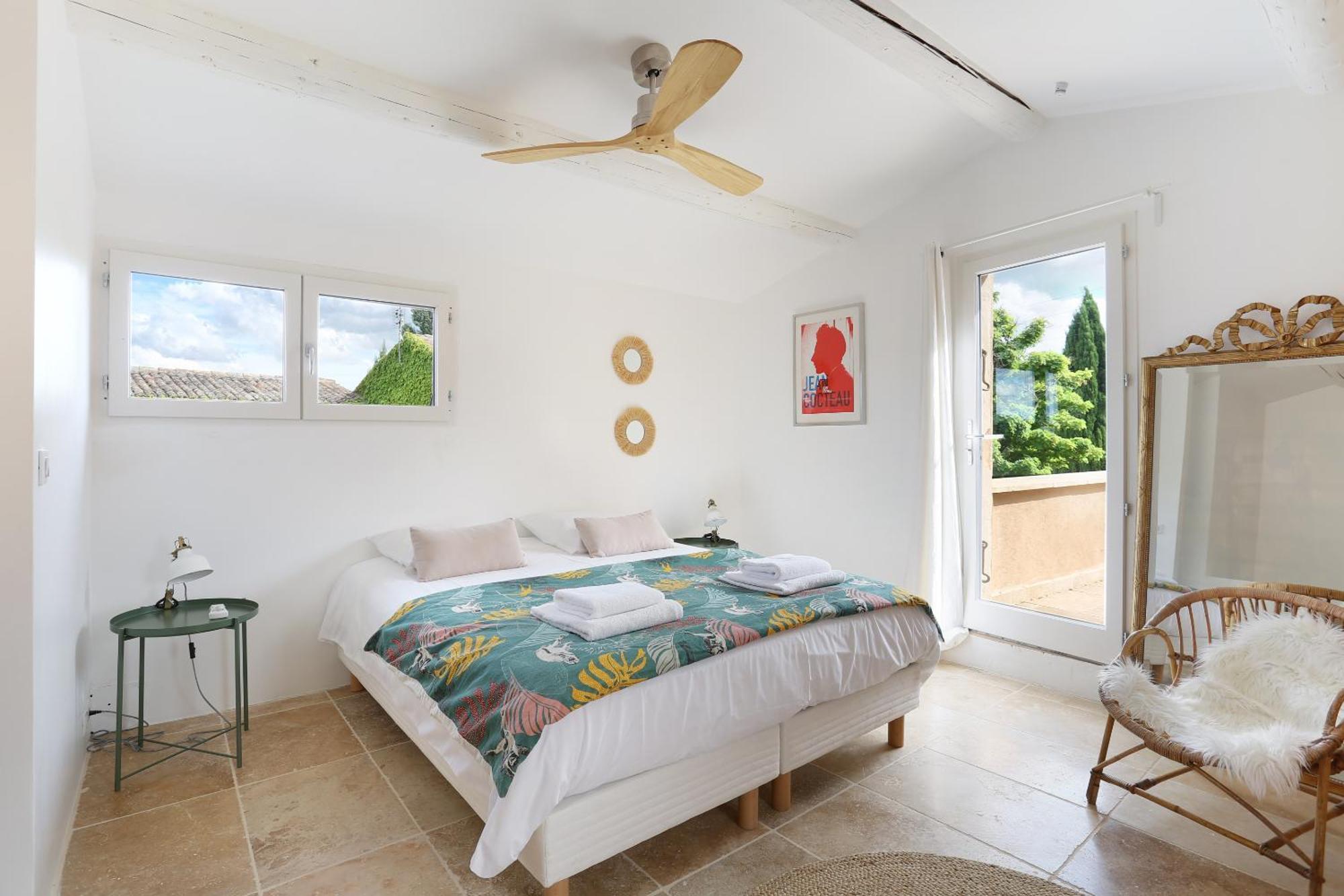 Hotel Domaine Les Petites Vaines Goult Habitación foto