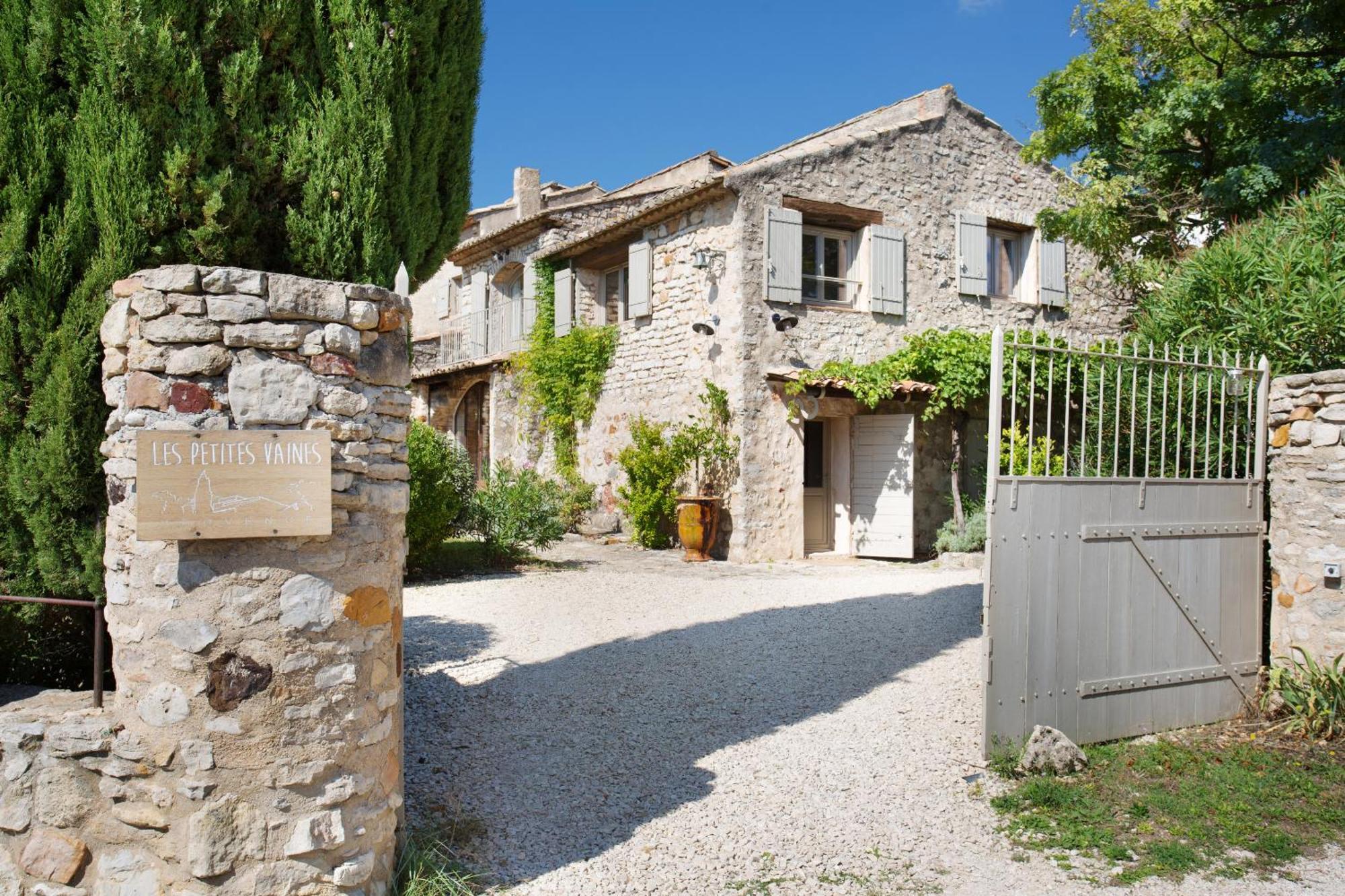 Hotel Domaine Les Petites Vaines Goult Habitación foto